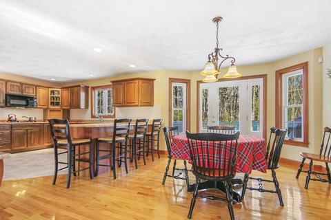 2 Boxwood Dr, Methuen, MA 01844 photo 9