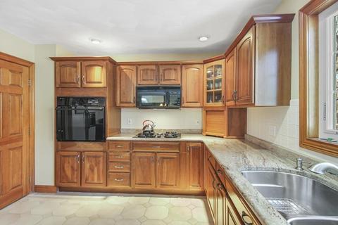 2 Boxwood Dr, Methuen, MA 01844 photo 7