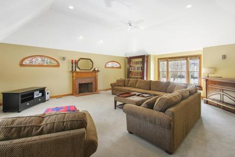 2 Boxwood Dr, Methuen, MA 01844 photo 17