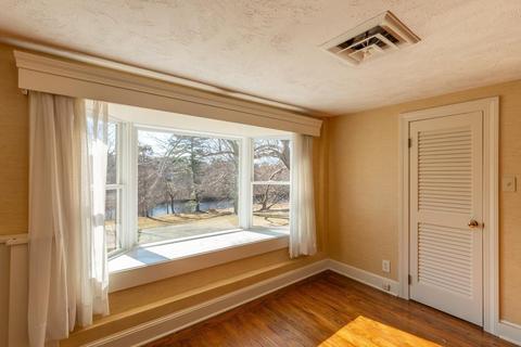 150 South St, Needham, MA 02492 photo 17