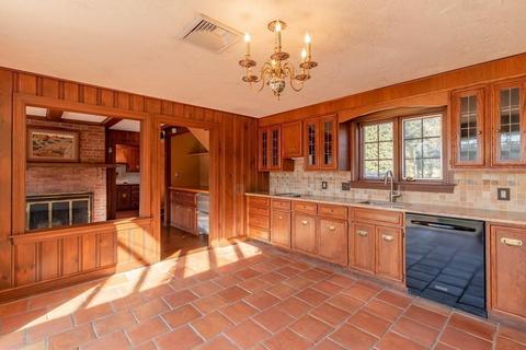 150 South St, Needham, MA 02492 photo 19