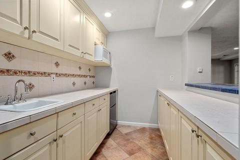 91 Pheasant Landing Rd, Needham, MA 02492 photo 18