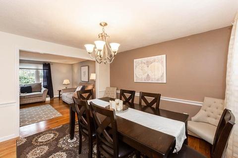 41 Heather Dr, Reading, MA 01867 photo 5
