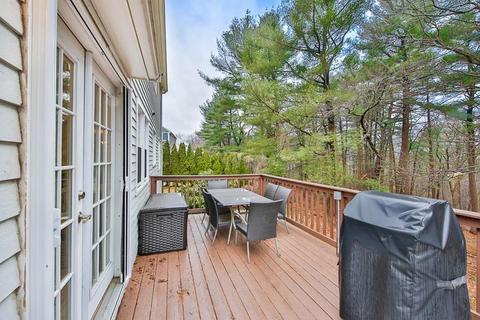41 Heather Dr, Reading, MA 01867 photo 14