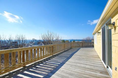 17 Spinney Path, Nahant, MA 01908 photo 2
