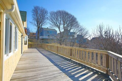 17 Spinney Path, Nahant, MA 01908 photo 4