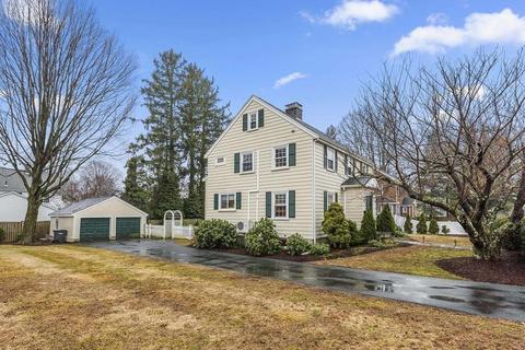 45 Whiting Ave, Dedham, MA 02026 photo 3