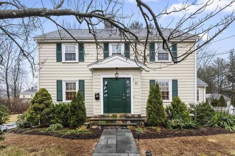 45 Whiting Ave, Dedham, MA 02026 photo 2