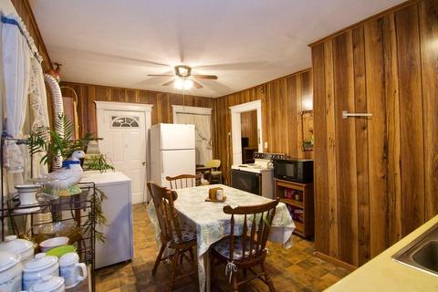 95 Maynard St, Springfield, MA 01109 photo 13