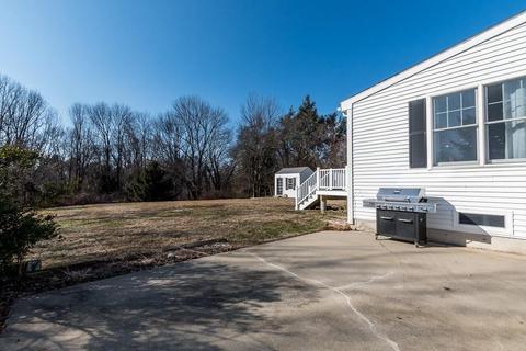 13 Bates St, Mendon, MA 01756 photo 31
