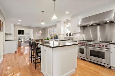 122 Melrose Ave, Needham, MA 02492 photo 3