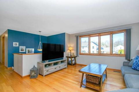 61 Winterset Dr, Springfield, MA 01129 photo 5