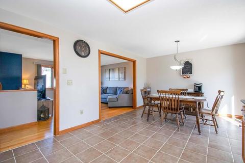 61 Winterset Dr, Springfield, MA 01129 photo 12