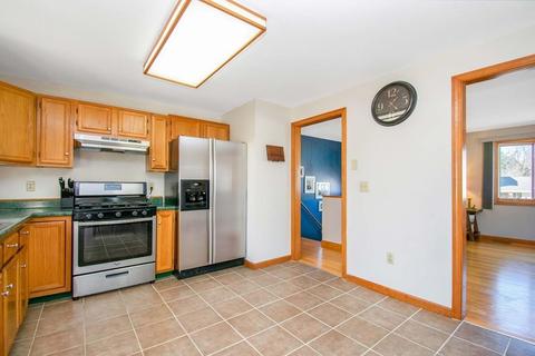 61 Winterset Dr, Springfield, MA 01129 photo 10
