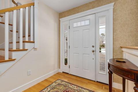 31 Flat Pond Cir, Mashpee, MA 02649 photo 2