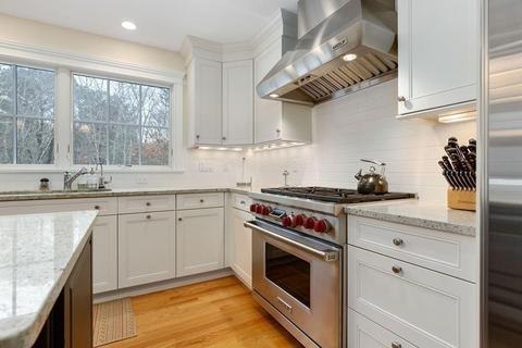 31 Flat Pond Cir, Mashpee, MA 02649 photo 7