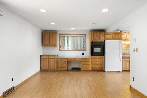 5 Carey Cir, Canton, MA 02021 photo 8