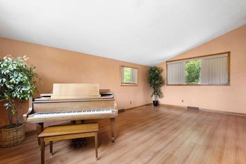 5 Carey Cir, Canton, MA 02021 photo 15