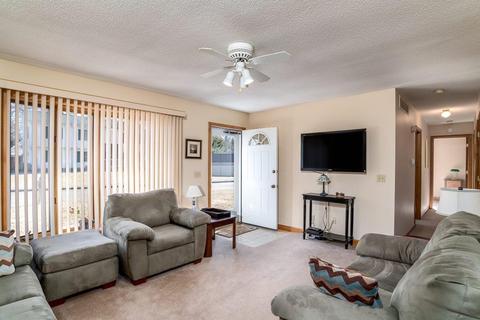 29 Stephanie Cir, Springfield, MA 01129 photo 5