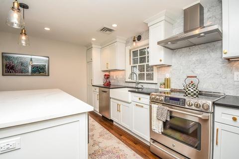 21 Lancaster Rd, Needham, MA 02492 photo 4