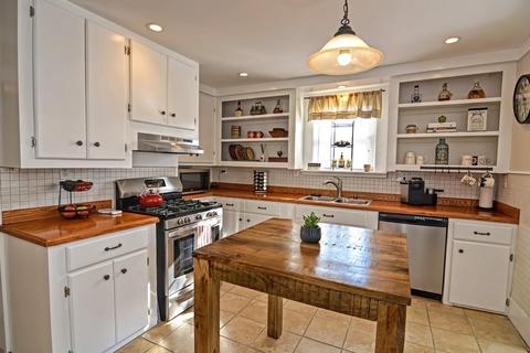 119 Harding Ter, Dedham, MA 02026 photo 7