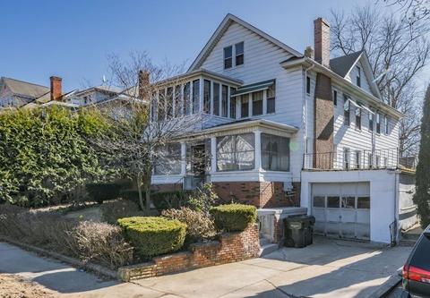 34 Forest Park Ave, Springfield, MA 01108 photo 1
