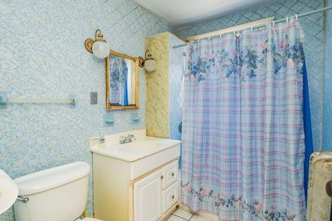 34 Forest Park Ave, Springfield, MA 01108 photo 16