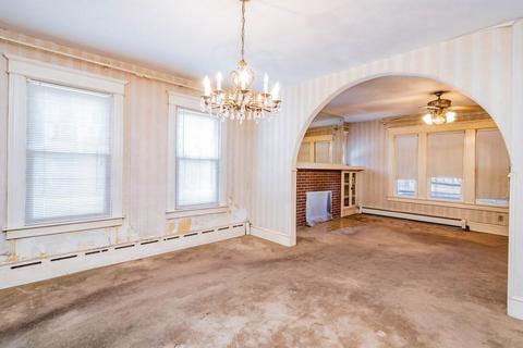 34 Forest Park Ave, Springfield, MA 01108 photo 9