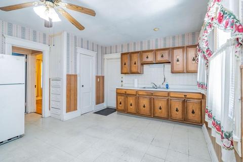 34 Forest Park Ave, Springfield, MA 01108 photo 11