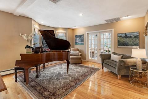 37 Thomas Dr, Reading, MA 01867 photo 11
