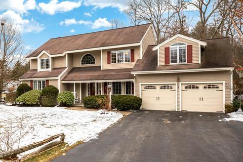 37 Thomas Dr, Reading, MA 01867 photo 1