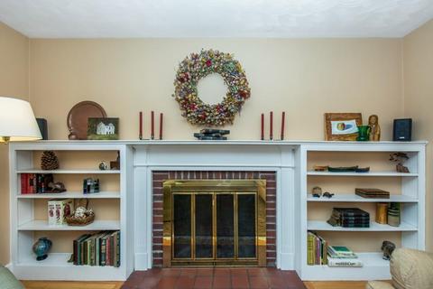 21 Spring Rd, Needham, MA 02494 photo 4