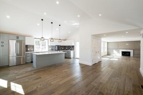 3 Trout Pond Ln, Needham, MA 02492 photo 2