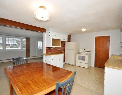 16 Dix Rd, Maynard, MA 01754 photo 9