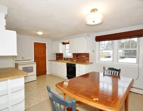 16 Dix Rd, Maynard, MA 01754 photo 6