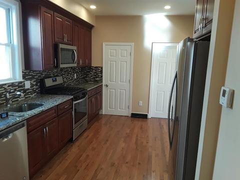 148 Chestnut St, Everett, MA 02149 photo 5