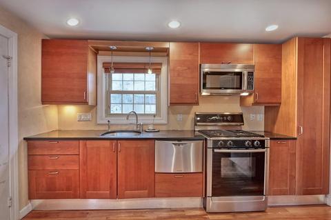 32 Puritan Ln, Dedham, MA 02026 photo 10