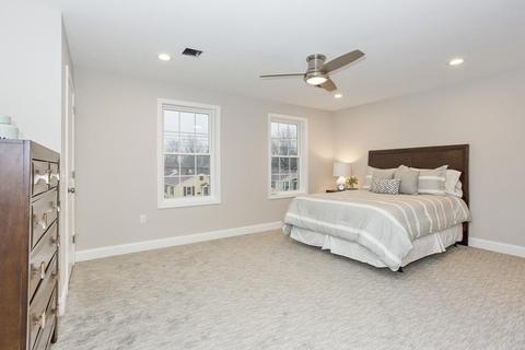 162 Ambrose St, Springfield, MA 01109 photo 15