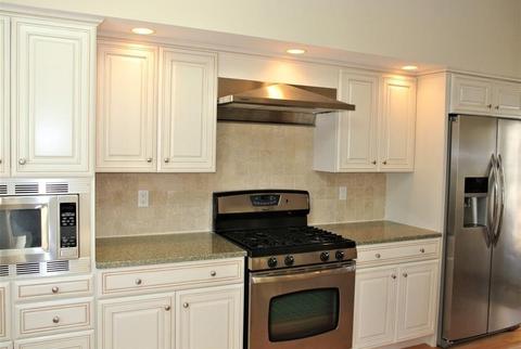 204 Glenneagle Dr, Mashpee, MA 02649 photo 5