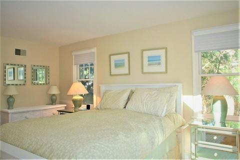 204 Glenneagle Dr, Mashpee, MA 02649 photo 15
