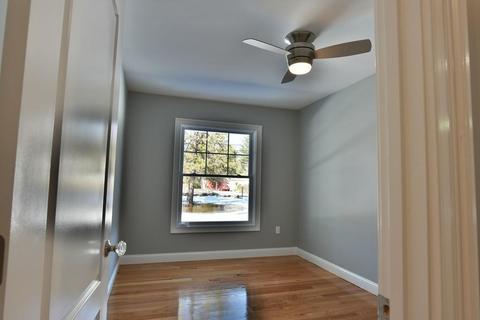 92 Pleasant St, Dunstable, MA 01827 photo 30