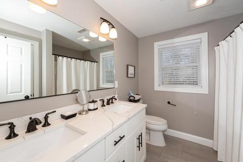 520 Pine St, Raynham, MA 02767 photo 21