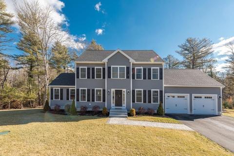 520 Pine St, Raynham, MA 02767 photo 1