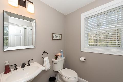 520 Pine St, Raynham, MA 02767 photo 16