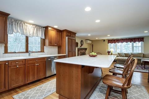 41 Washington Dr, Acton, MA 01720 photo 3