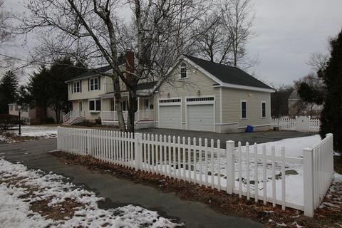 85 North St, Danvers, MA 01923 photo 3