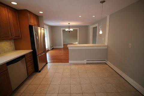 85 North St, Danvers, MA 01923 photo 28