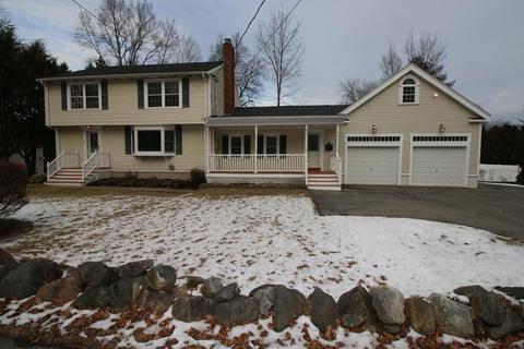 85 North St, Danvers, MA 01923 photo 4