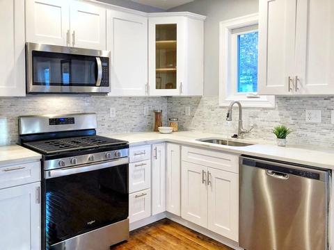 12 Halmstad St, Worcester, MA 01607 photo 2