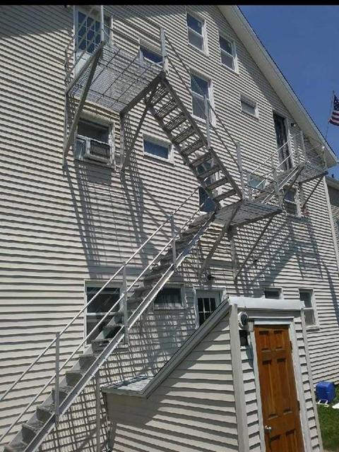 1879 N Main St, Fall River, MA 02720 photo 4